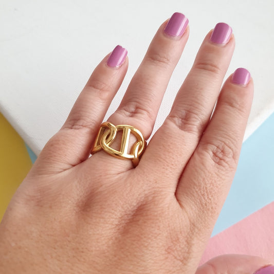 Geneva Ring