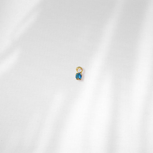 Transparent child pendant / DIJ028 / 18k laminated gold