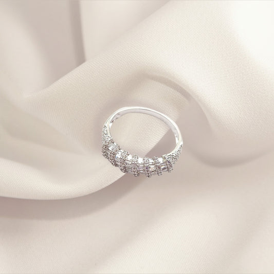Olena I Ring