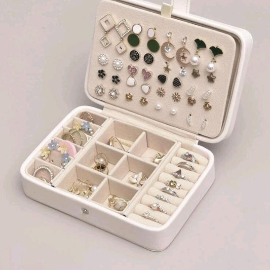 Bela Jewelry Box