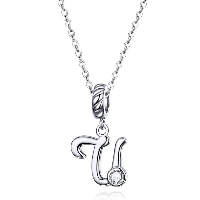 Charm Bamoer Letra U