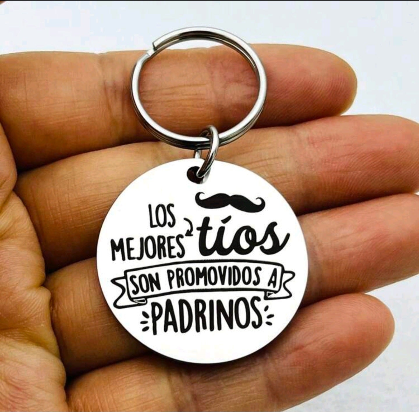Los mejores tios son promovidos a Padrinos.