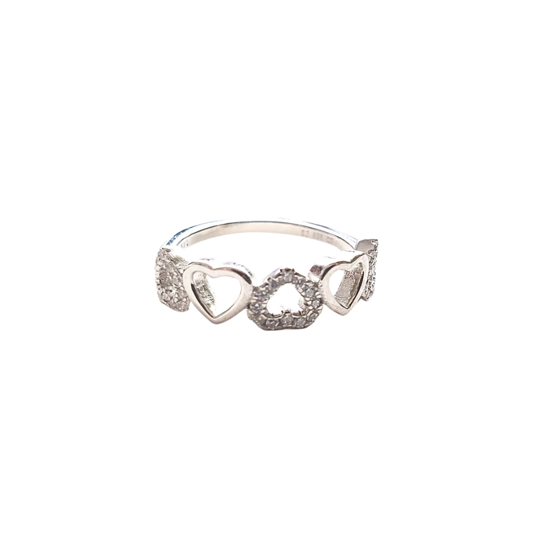 Dione Ring