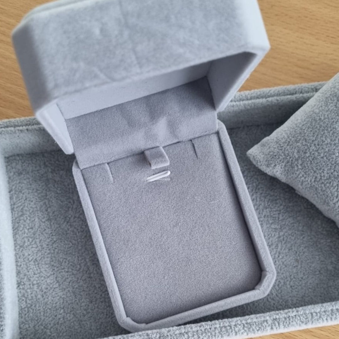 Gray box necklace or earrings or sets/124831787744