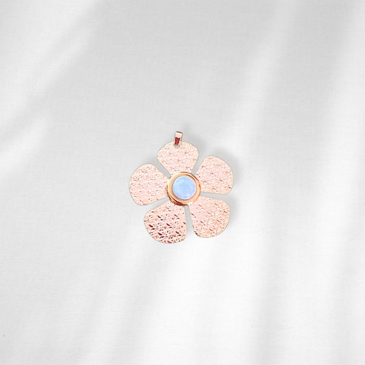 Dije Flor Larimar